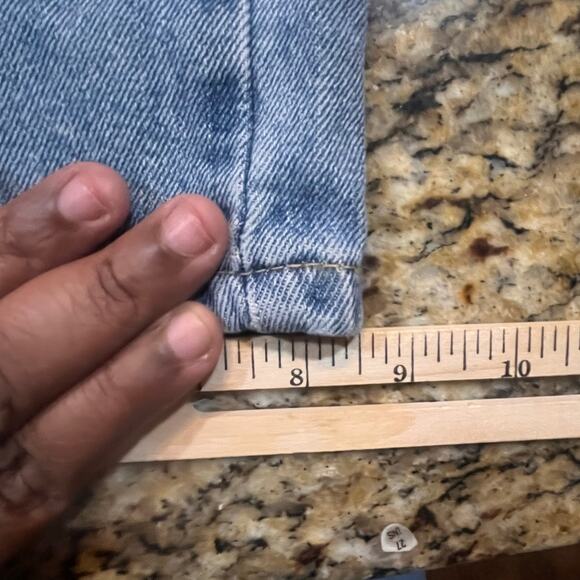 Levis 550 Jeans Mens 38x32 Blue Relaxed Fit Straight Leg Light Wash - Picture 5 of 7